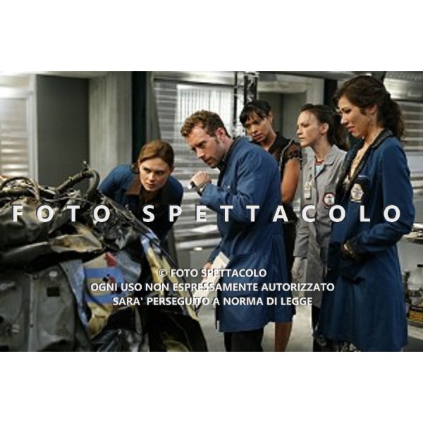 Emily Deschanel, T.J. Thune, Tamara Taylor