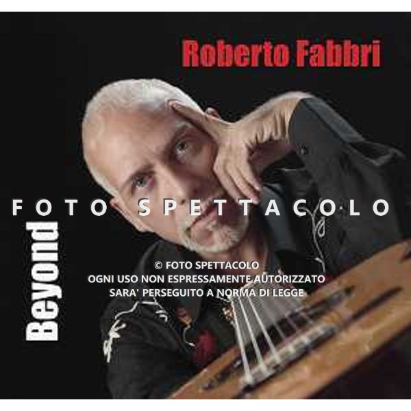 Copertina dell\'album "Beyond" di Roberto Fabbri