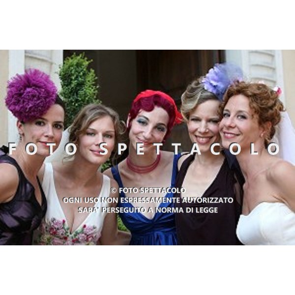 Irene Ferri, Antonia Liskova, Francesca, Inaudi, Sonia Bergamasco, Carlotta Natoli