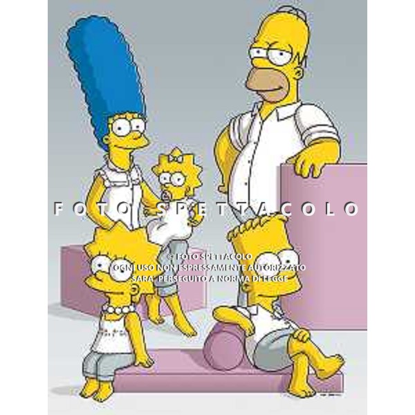 Lisa, Marge, Maggie, Homer, Bart