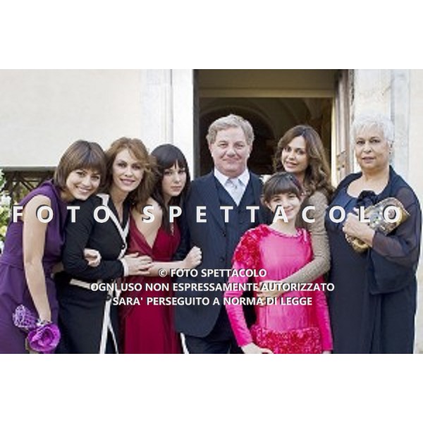 Alessandra Mastronardi, Elena Sofia Ricci, Micol Olivieri, Antonello Fassari, Angelica Cinquantini, Elda Alvigini, Rita Savagnone