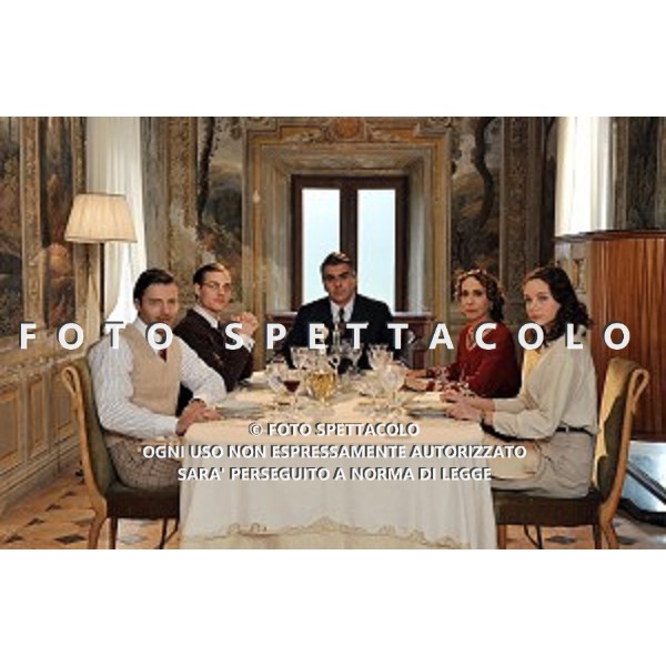 Francesco Testi, Eros Galbiati, Stefano Santospago, Marisa Berenson, Victoria Larchenko