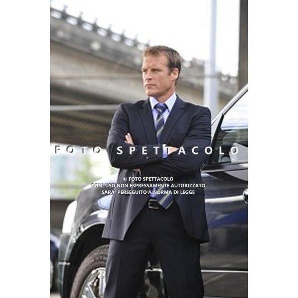 Mark Valley