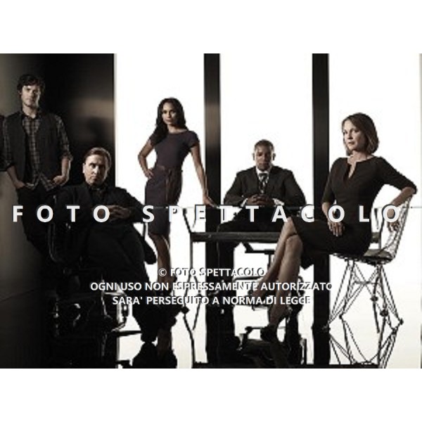 Brendan Hines, Tim Roth, Monica Raymund, Mekhi Phifer, Kelli Williams in una foto promozionale