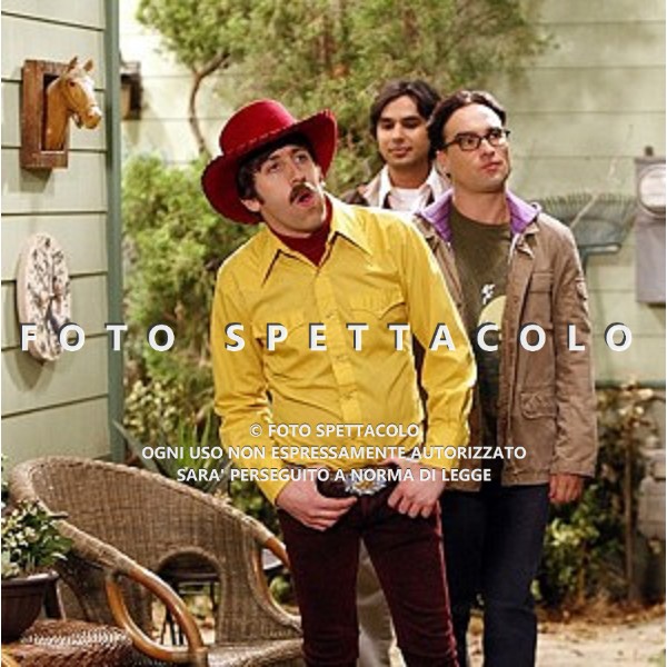 Simon Helberg, Johnny Galecki, Kunal Nayyar