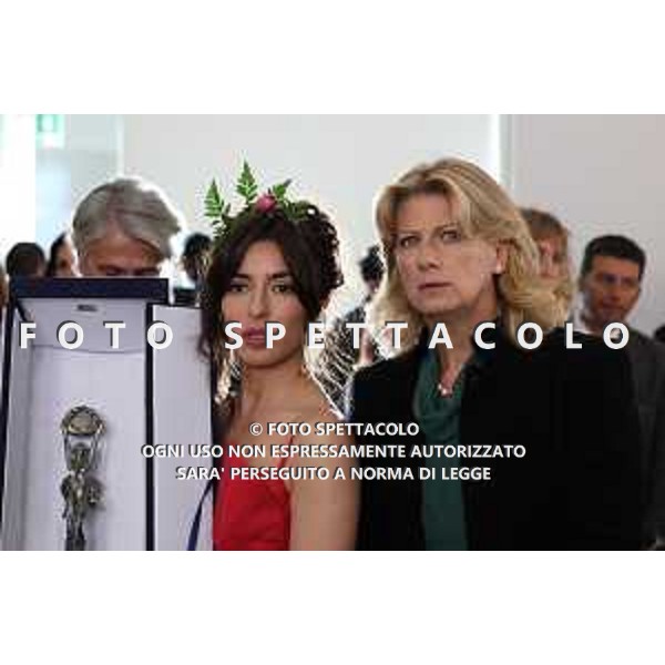 Sabrina Impacciatore, Angela Finocchiaro