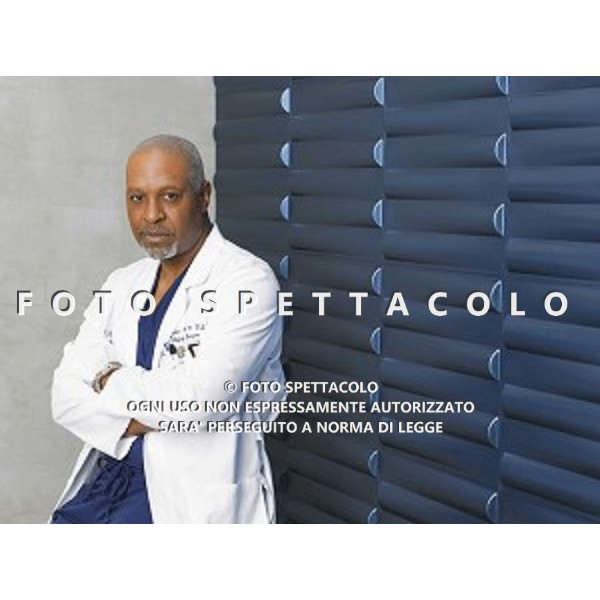 James Pickens Jr. in una foto promozionale