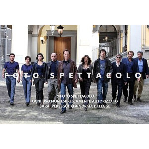 Ciro Esposito, Teresa Saponangelo, Elaine Bonsangue, Rolando Ravello, Marco Giallini, Irene Ferri, Gabriele Mainetti, Tony Sperandeo, Federico Tocci, Antonio Milo