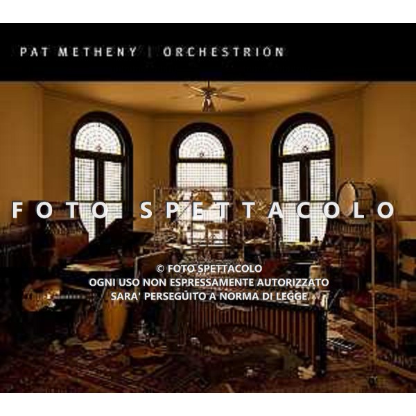 Copertina dell\'album "Orchestrion" di Pat Metheny