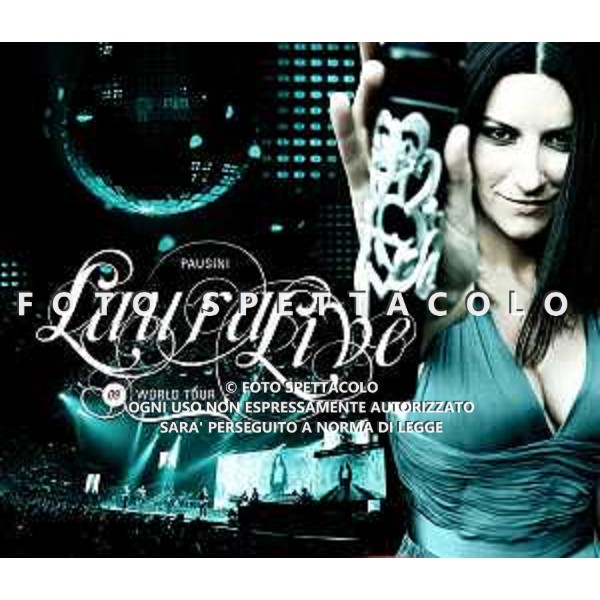 Copertina dell\'album "Live" di Laura Pausini