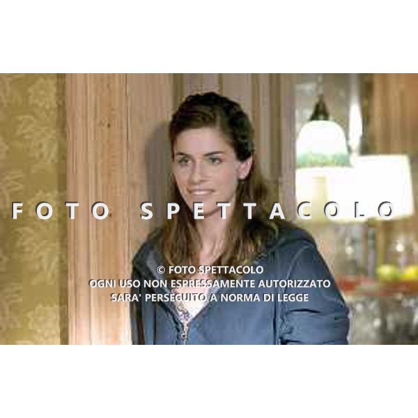 Amanda Peet