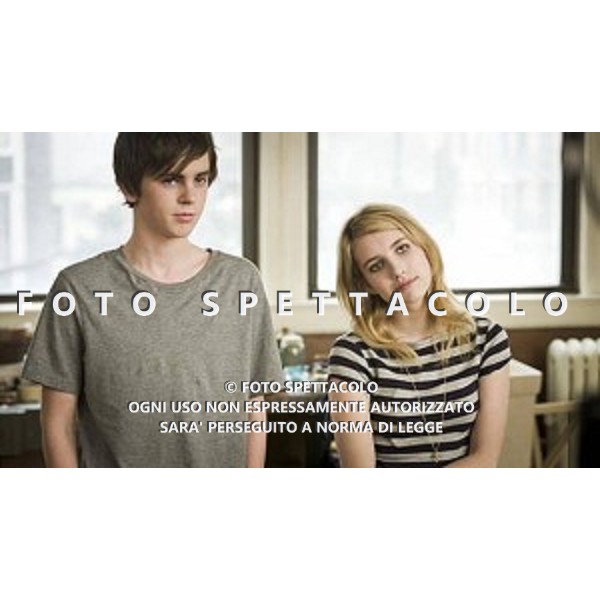 Freddie Highmore, Emma Roberts