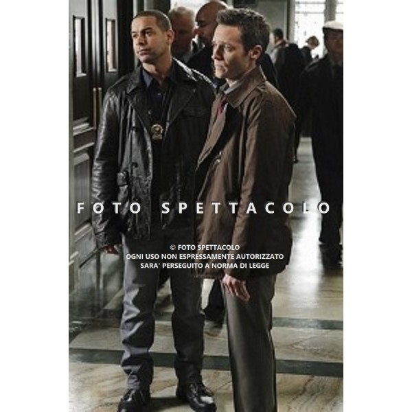 Jon Huertas, Seamus Dever