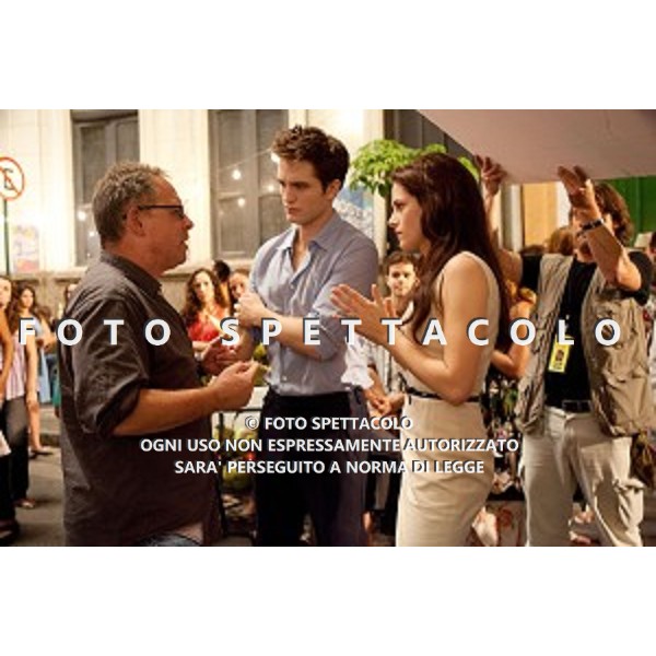 BILL CONDON (Regista), ROBERT PATTINSON, KRISTEN STEWART