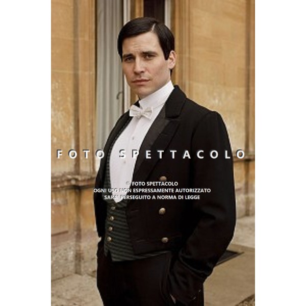 Rob James-Collier