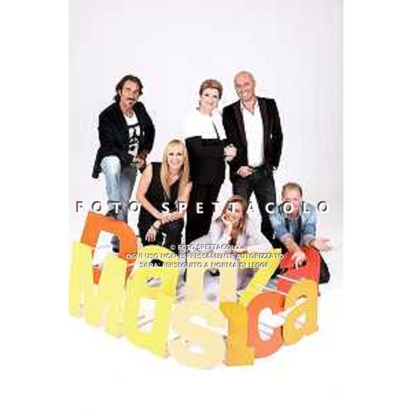 Amici 11 - Nella foto: Luciano Cannito, Alessandra Celentano, Mara Maionchi, Rudy Zerbi, Grazia Di Michele, Garrison Rochelle