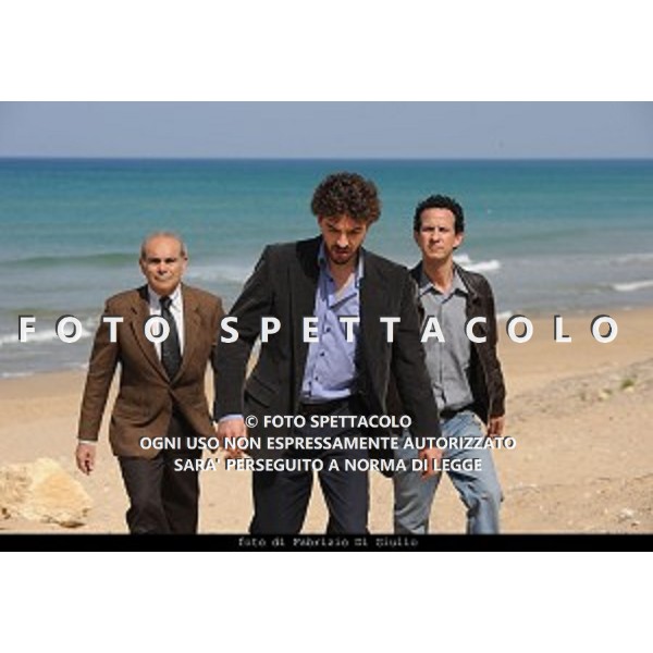 Il giovane Montalbano - Nella foto: Andrea Tidona, Michele Riondino, Alessio Piazza 