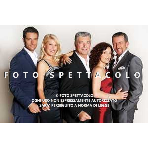 Centovetrine - Nella foto: Luca Capuano, Marianna De Micheli, Roberto Alpi, Elisabetta Coraini, Pietro Genuardi