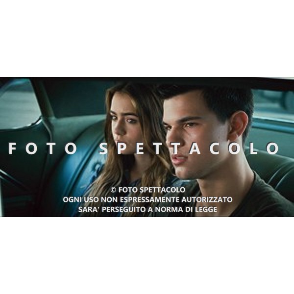 Abduction - Riprenditi la tua vita - Nella foto: Lily Collins, Taylor Lautner