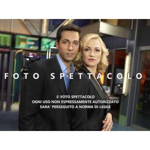 Zachary Levi e Yvonne Strahovski