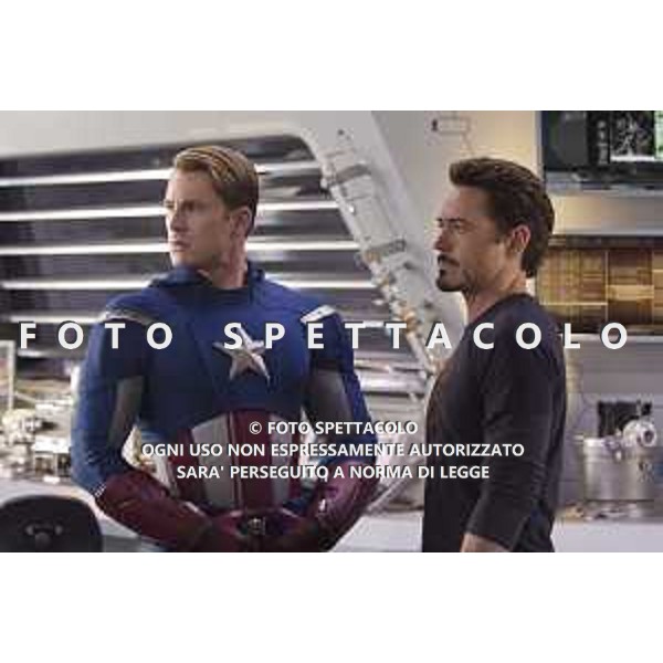 "Marvel\'s The Avengers" (L to R) CAPTAIN AMERICA (Chris Evans) and TONY STARK (Robert Downey Jr.)..Ph: Zade Rosenthal ..© 2011 MVLFFLLC. TM & © 2011 Marvel. All Rights Reserved.