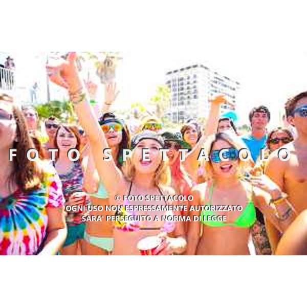 Rachel Korine, Ashley Benson, Vanessa Hudgens e Selena Gomez - Spring Breakers - Una vacanza da sballo ©BIM