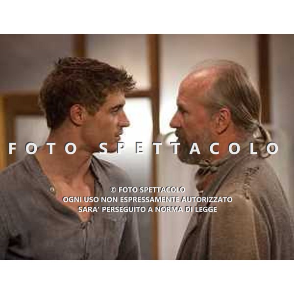 William Hurt e Max Irons - The Host ©Eagle Pictures