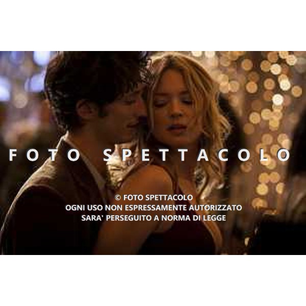 Pierre Niney e Virginie Efira - 20 anni di meno ©Good Films