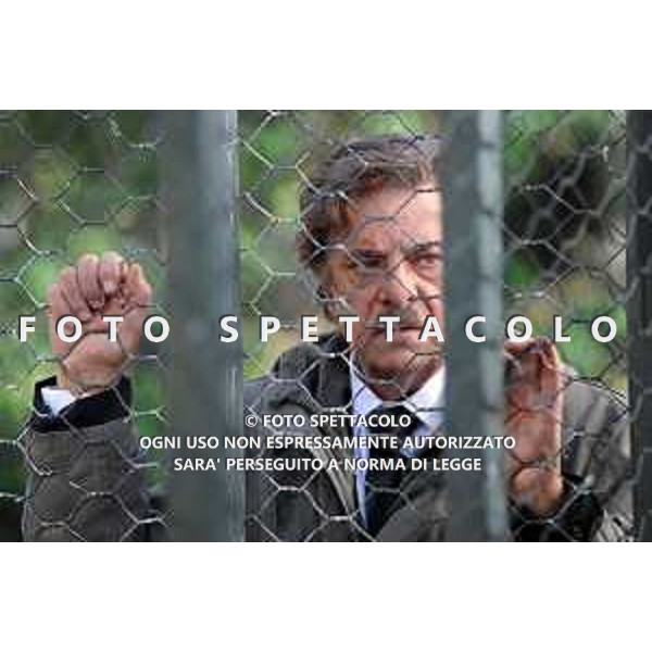 Giancarlo Giannini - Ti ho cercata in tutti i necrologi ©Bolero Film