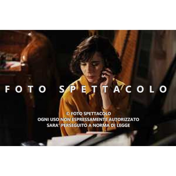 Silvia De Santis - Ti ho cercata in tutti i necrologi ©Bolero Film