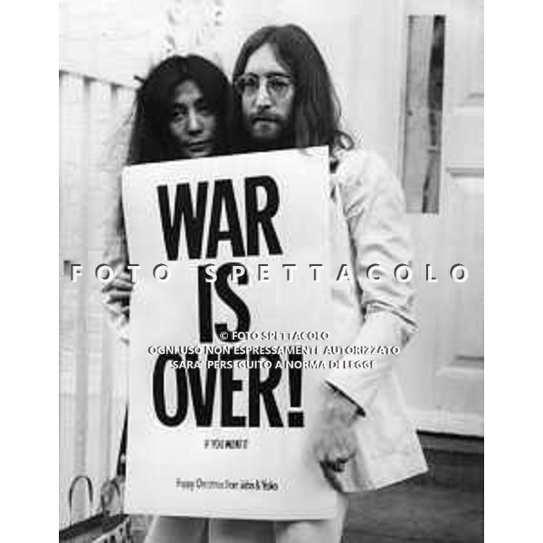 John Lennon e Yoko Ono - U.S.A. contro John Lennon ©Lucky Red