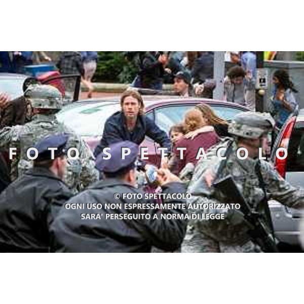 Brad Pitt, Mireille Enos e Sterling Jerins - World War Z ©Universal Pictures