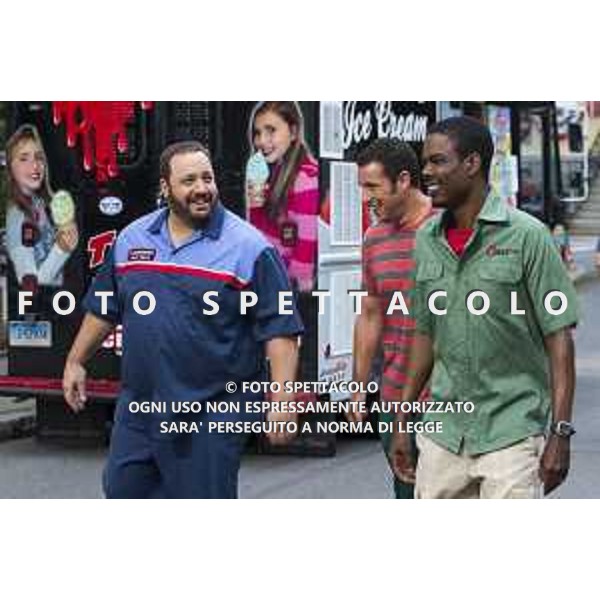 Kevin James, Adam Sandler e Chris Rock - Un Weekend da bamboccioni 2 - ©Warner Bros Pictures Italia