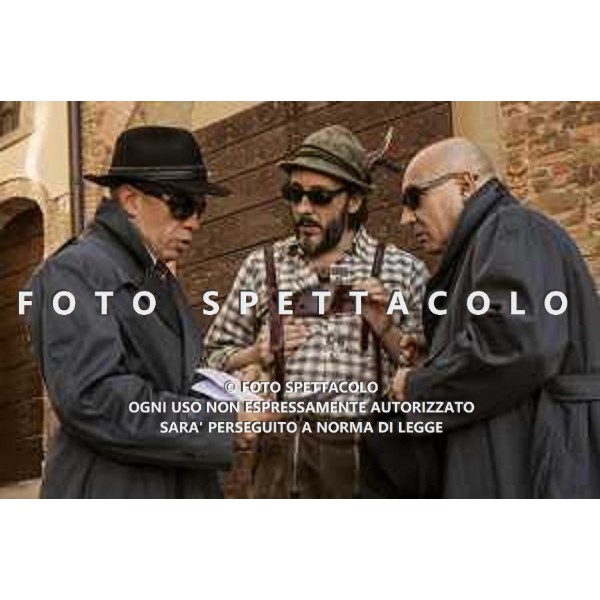 Massimo Ceccherini, Maurizio Battista e Marco Marzocca - Un fantastico via vai ©01 Distribution