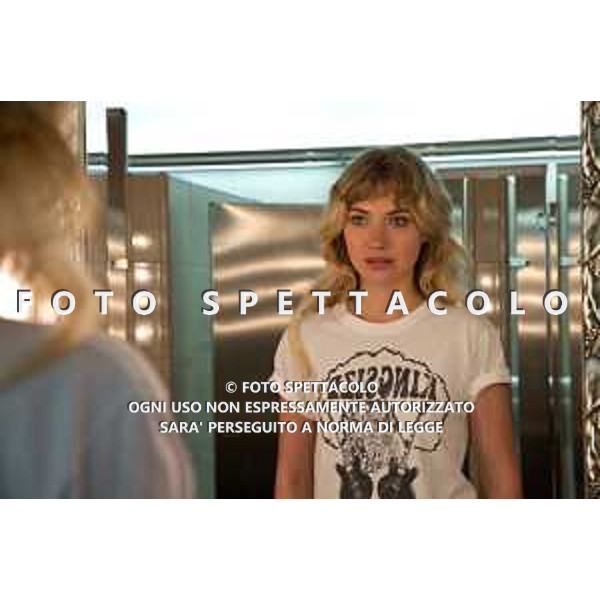 Imogen Poots - Need for Speed ©01 Distribution