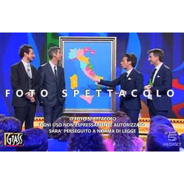 Luca Bizzarri e Paolo Kessisoglu con Ficarra e Picone ©Mediaset